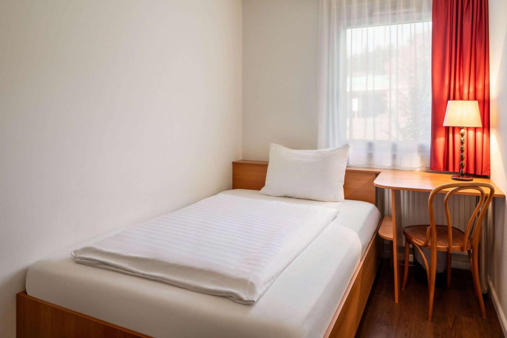 Hotel Amedia Express Sattledt, Trademark Collection By Wyndham